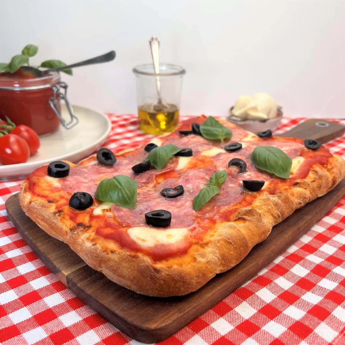 Locawo High Protein & Low Carb Pizza Boden 2 Stück | Pizza Basis | 71% weniger Kohlenhydrate | Doppelte Proteine | 89% weniger Fett | Voller Weizengeschmack | Vegan