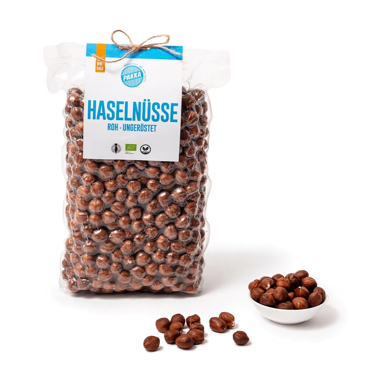 PAKKA Bio Jumbo Haselnüsse nature, roh und ungeröstet, 1kg, Öko & Fair, direkt hergestellt und abgefüllt vom Produzenten in Sugdidi, Georgien, vegan, Nüsse, 1000g (1er Pack)