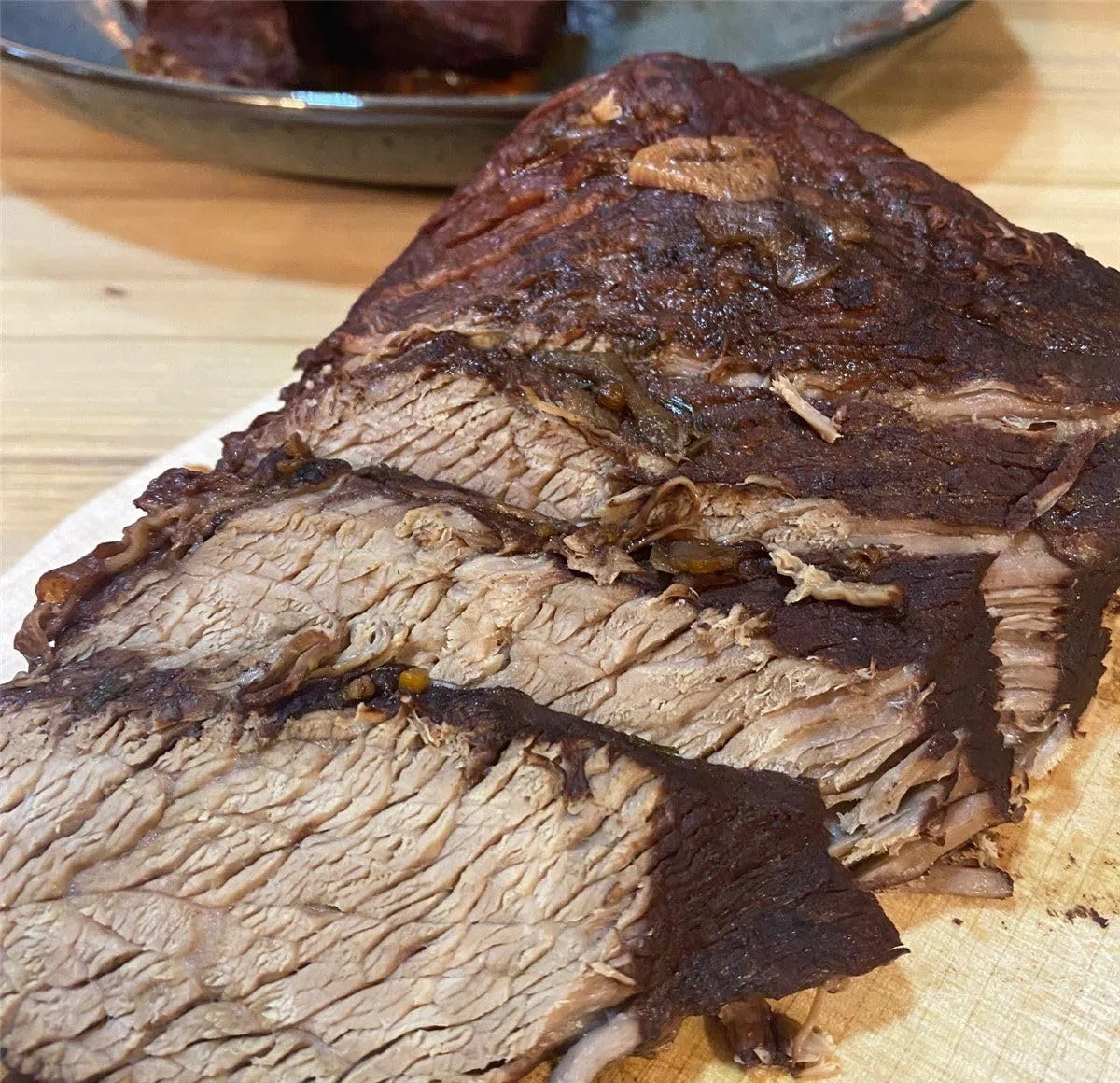 Schwarzwald Metzgerei - Badischer Sauerbraten, saftiges und mageres Stück vom Rinderbullen, ohne Knochen, küchenfertig eingelegt - 1200g