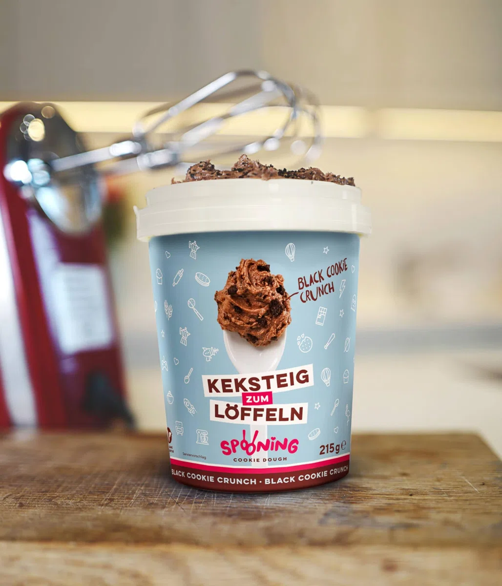 Original Spooning Cookie Dough Black Cookie Crunch, Keksteig zum Löffeln, Keksteigmischung, 4x 215g, VEGAN
