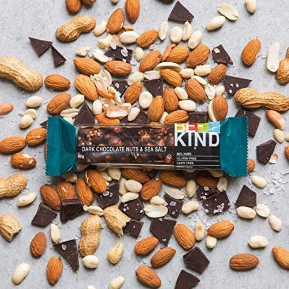 BE KIND Dark Chocolate Nuts & Sea Salt, 12er Pack (12 Riegel à 40 g)