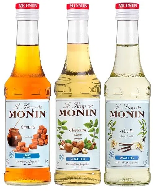 MONIN Sirup Zuckerfrei Set – Kaffee Sirup 3x250 ml (Vanille, Haselnuss, Caramel) Zero Zucker – Kalorienarm, Glutenfrei, ideal für Latte, Desserts & Cocktails