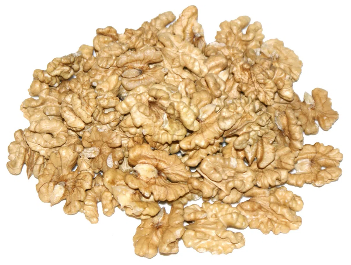 Walnuss Hälften Jumbo, ohne Zusätze, natur, Walnüsse, Walnusskerne, handgeschlagen, extra helle Kerne, ohne Schale, besonders fein im Geschmack, leckerer Snack aus der Natur mit vielen Inhaltstoffen - 500g
