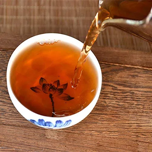 Ältester chinesischer Puer Tee Pu er Tee zum Abnehmen natürliche grüne Nahrung 50g (0.11LB) Pu'er Tee Schwarzer Tee Chinesischer Tee Reifer Tee Puerh Tee Pu-erh Tee Pu erh Tee gekochter Tee Roter Tee